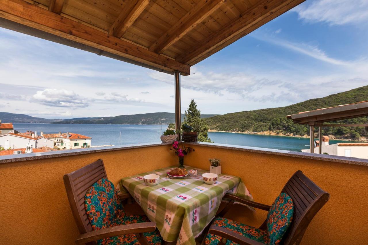 Apartmani I Soba Roberto I Mirjana วาลุน ภายนอก รูปภาพ
